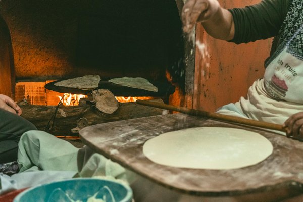 Transform your uk kitchen: innovative tips for maximizing space efficiency